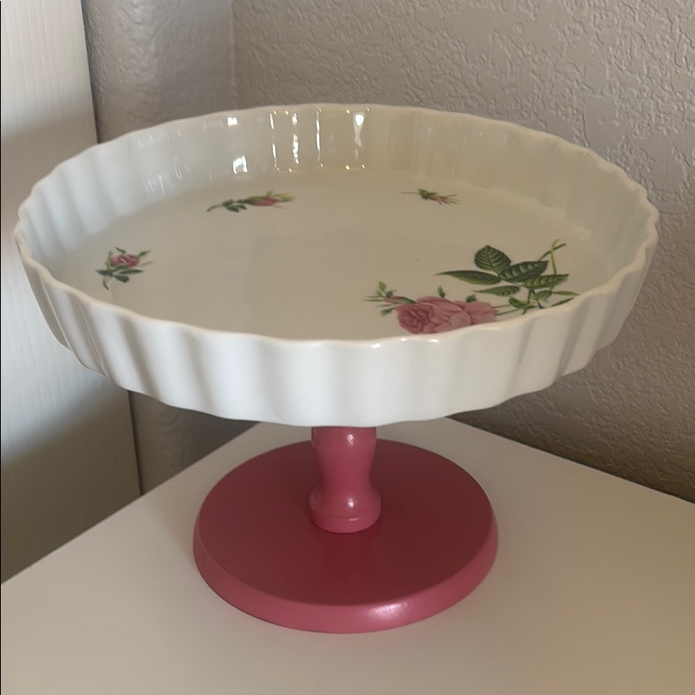 Floral Cake Stand with Pink Base